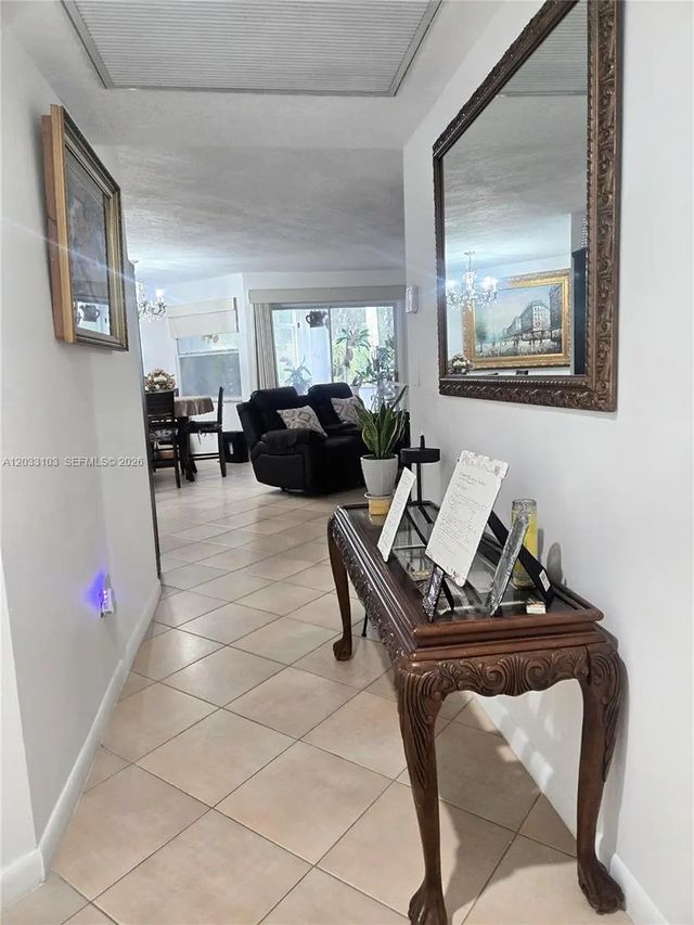 4 of 27 - 2629 Se 21st Court #101-c, Homestead, FL