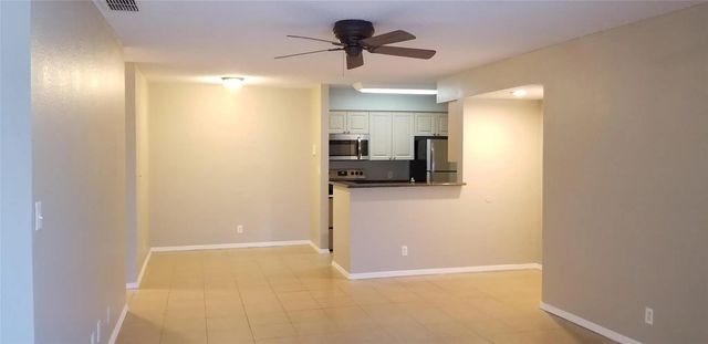 2 of 8 - 2846 S University Drive #4205, Davie, FL