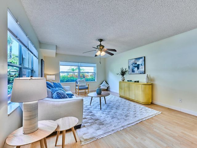 4 of 57 - 4604 Roxbury Court, Boynton Beach, FL