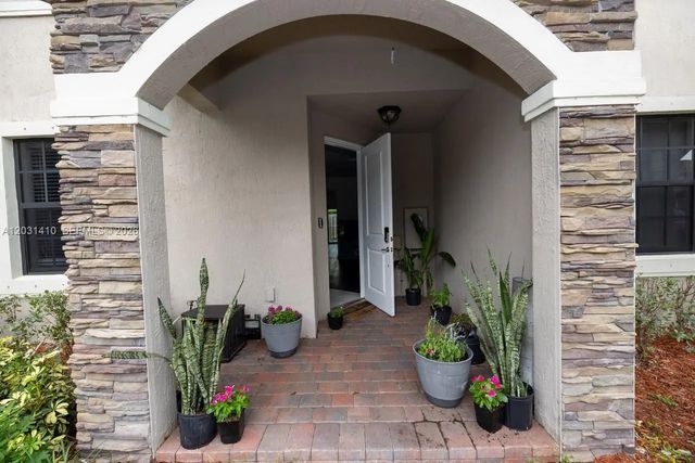 2 of 5 - 24843 Sw 114th Court, Homestead, FL