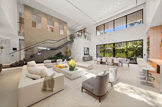 7895 Sw 52nd Court, Miami