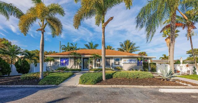 4 of 22 - 2935 Lake Worth Road, Palm Springs, FL