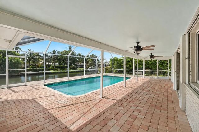 3 of 19 - 4020 Ne 24th Avenue, Lighthouse Point, FL