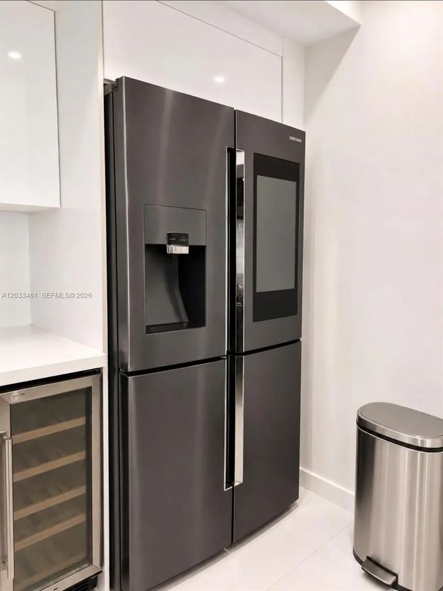 5 of 17 - 18800 Ne 29th Avenue #718, Aventura, FL