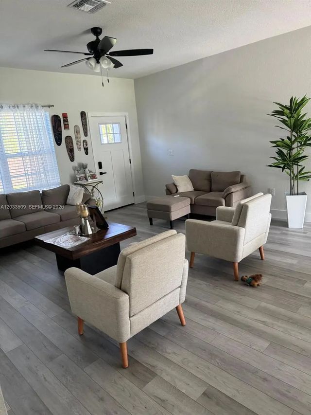 4 of 42 - 1398 Sw Breezy Point Drive, Ocala, FL