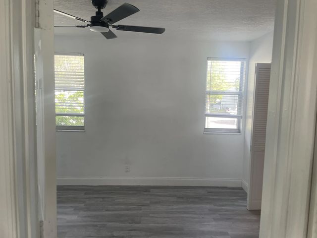 5 of 19 - 817 Crystal Lake Drive, Deerfield Beach, FL