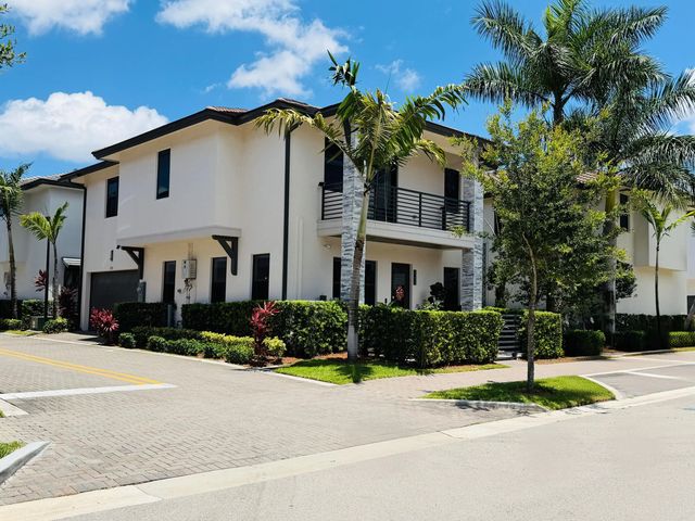 3 of 68 - 8288 Nw 44th Terrace, Doral, FL