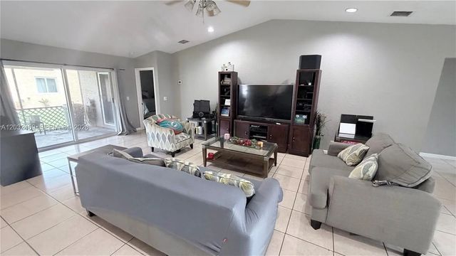 4 of 49 - 5356 Nw 93rd Terrace, Sunrise, FL