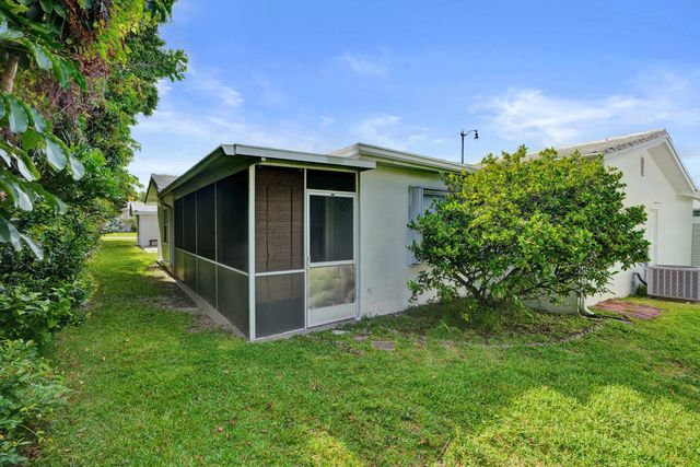 5 of 43 - 411 Nw 26th Court, Pompano Beach, FL