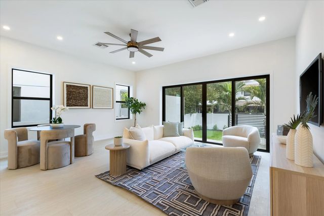 4 of 82 - 507 Sw 11th Street, Fort Lauderdale, FL