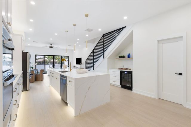 5 of 82 - 507 Sw 11th Street, Fort Lauderdale, FL