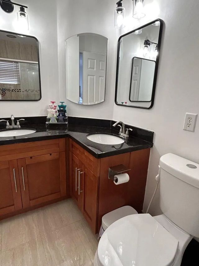 4 of 12 - 17031 Nw 22nd Street, Pembroke Pines, FL
