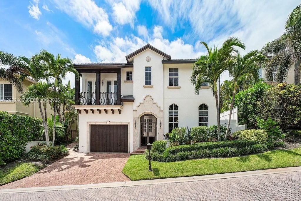 460 Surfside Lane, Juno Beach