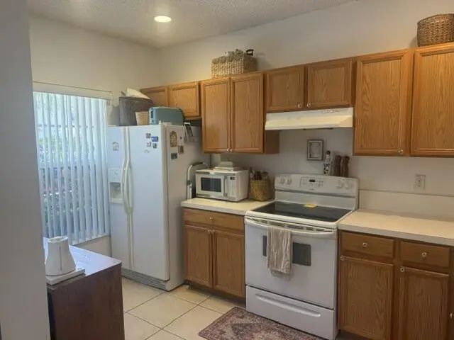 2 of 16 - 5122 Palmbrooke Circle, West Palm Beach, FL