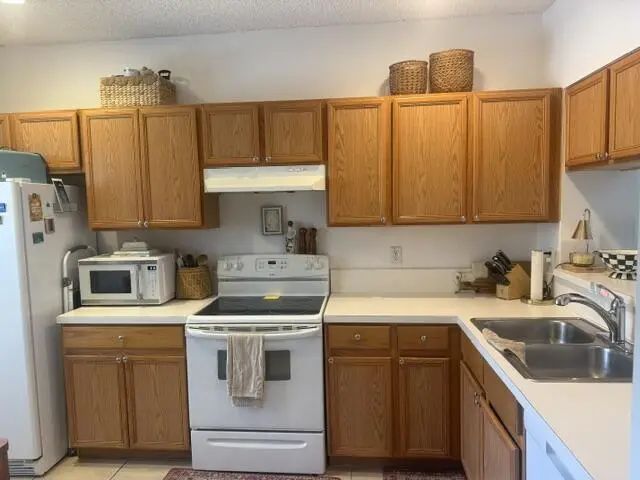 3 of 16 - 5122 Palmbrooke Circle, West Palm Beach, FL