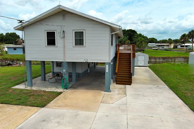 1065 Peach Lane, Okeechobee