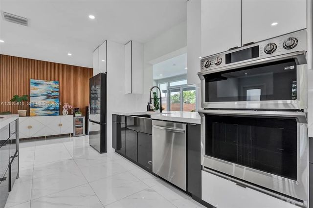 4 of 42 - 1446 Scott Street, Hollywood, FL