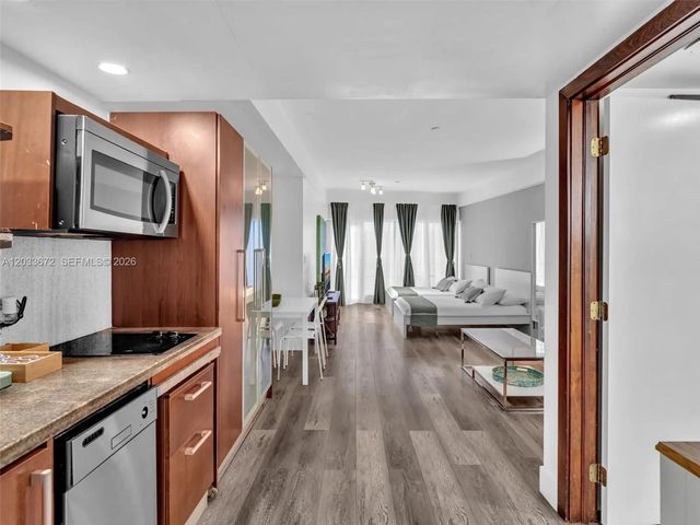 1052 Ocean Drive #c203, Miami Beach