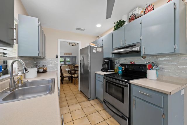 4 of 26 - 8108 Nw 100th Way, Tamarac, FL