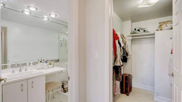 5 of 67 - 3800 Galt Ocean Drive #515, Fort Lauderdale, FL