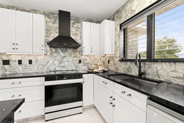 5 of 29 - 1428 N M Street, Lake Worth Beach, FL
