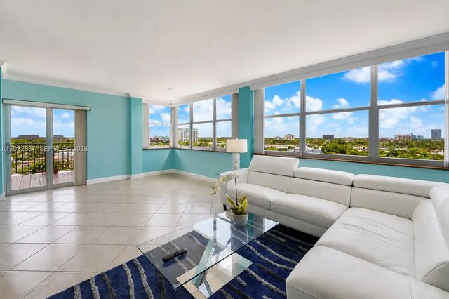 11930 N Bayshore Drive #909, North Miami