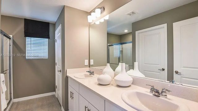 4 of 25 - 6512 Equinox Lane, North Fort Myers, FL