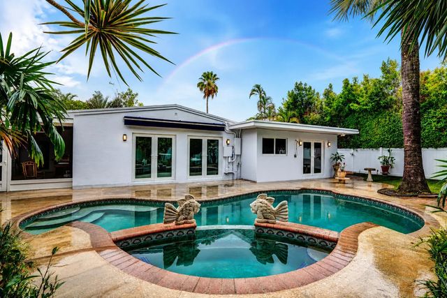 2 of 55 - 908 Ne 16th Place, Fort Lauderdale, FL