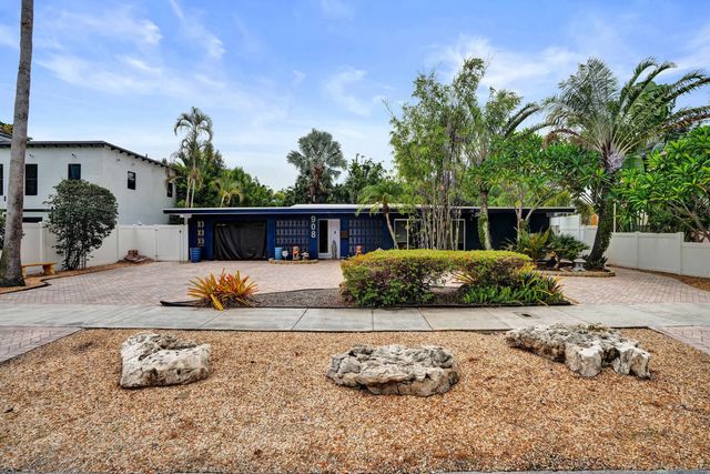 3 of 55 - 908 Ne 16th Place, Fort Lauderdale, FL