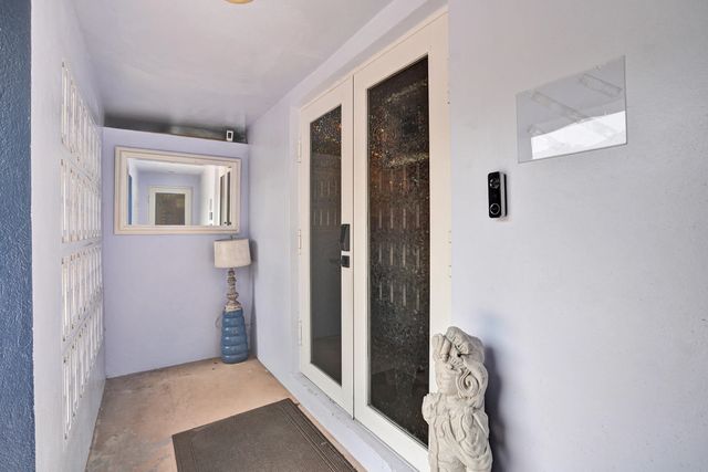4 of 55 - 908 Ne 16th Place, Fort Lauderdale, FL