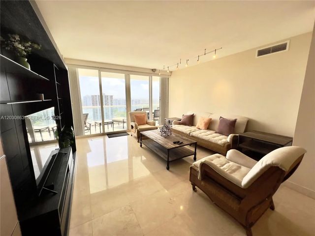 2 of 21 - 7000 Island Boulevard #2403, Aventura, FL