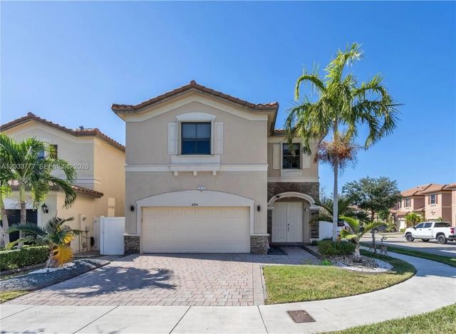8894 W 34th Avenue, Hialeah