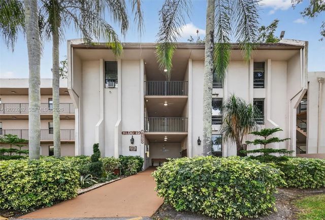 2 of 33 - 8150 W Mcnab Road #304, Tamarac, FL