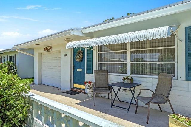3 of 16 - 712 Sw 18th Street, Boynton Beach, FL