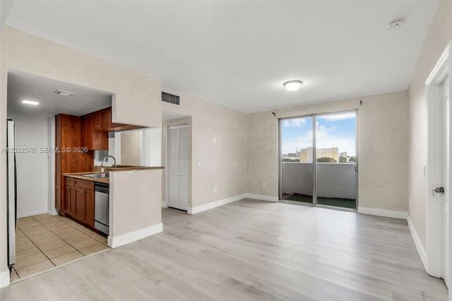 36 Nw 6th Avenue #601, Miami