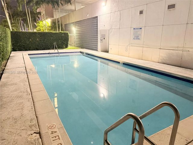 2 of 23 - 36 Nw 6th Avenue #601, Miami, FL