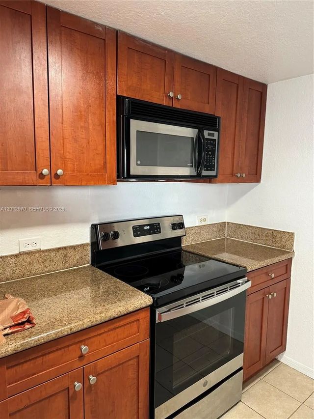 4 of 23 - 36 Nw 6th Avenue #601, Miami, FL