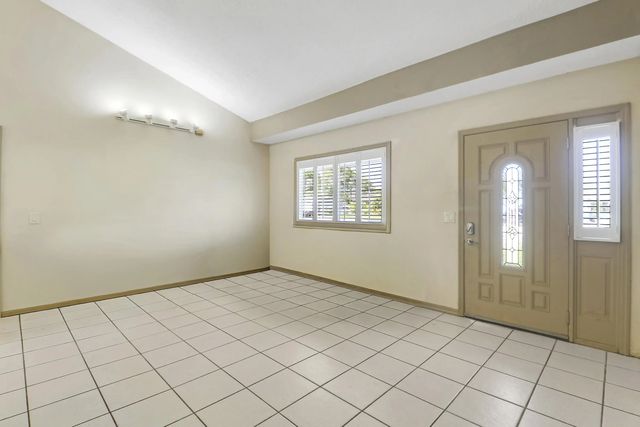 3 of 30 - 5601 Palm Drive, Fort Pierce, FL