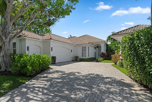 2 of 38 - 12171 Glen Bay Drive, Wellington, FL