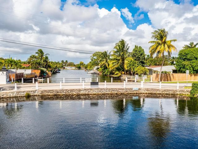 2856 Nw 10th Avenue, Wilton Manors