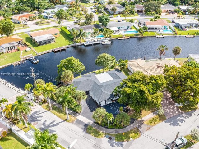 2 of 67 - 2856 Nw 10th Avenue, Wilton Manors, FL