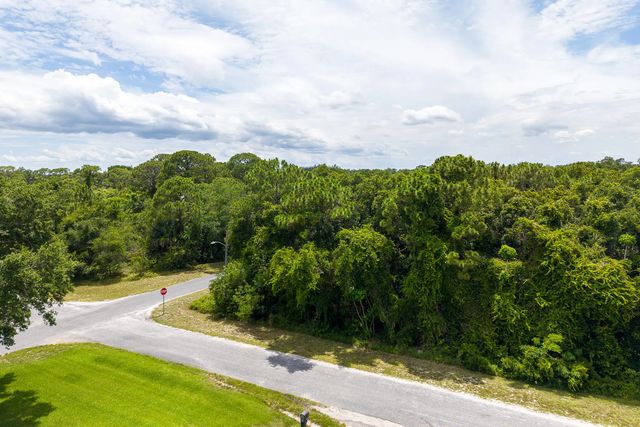 3 of 6 - 0 Avienda Avenue, Fort Pierce, FL