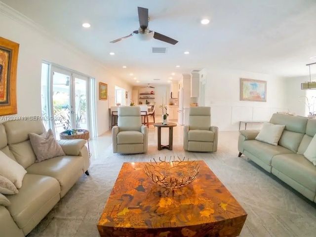 5 of 26 - 14500 Sw 84th Avenue, Palmetto Bay, FL
