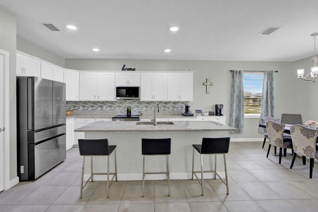 4 of 33 - 7456 Nw Greenspring Street, Port St. Lucie, FL