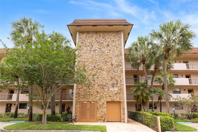 2 of 42 - 4950 E Sabal Palm Boulevard #106, Tamarac, FL