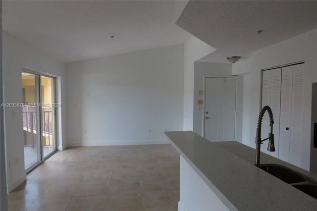 2 of 10 - 771 N Pine Island Road #308, Plantation, FL