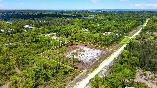 5 of 13 - 15093 Martinique Way, Bokeelia, FL