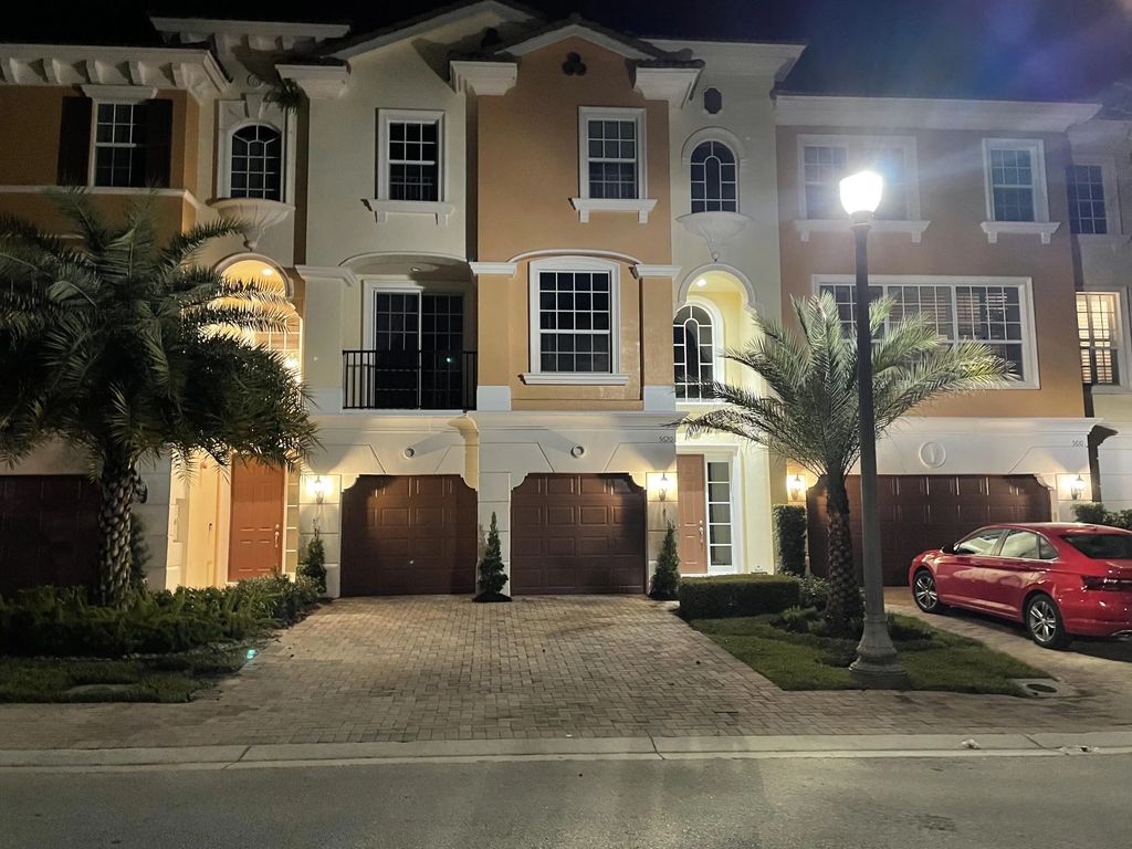 5620 Ne Trieste Terrace, Boca Raton