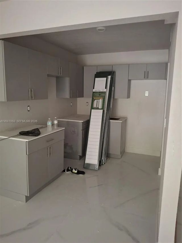 5 of 5 - 13480 Ne 6th Avenue #207, North Miami, FL