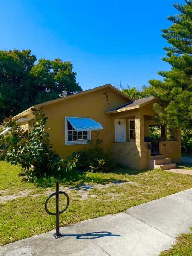 1100 N 24th Avenue, Hollywood